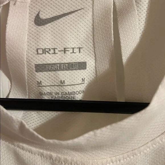 NWT Nike Women's White Tennis Tank Top - Picture 2 of 4